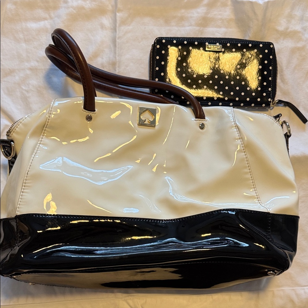 Kate Spade Black and White Women's Bag set